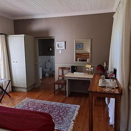Housemartin Lodge & Self Catering De Rust Buitenkant foto
